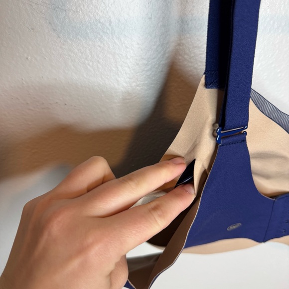 Honey Love Wire Free CrossOver Bra Navy Blue - Picture 10 of 13